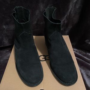 Ugg Bandera Ankle boot size 8